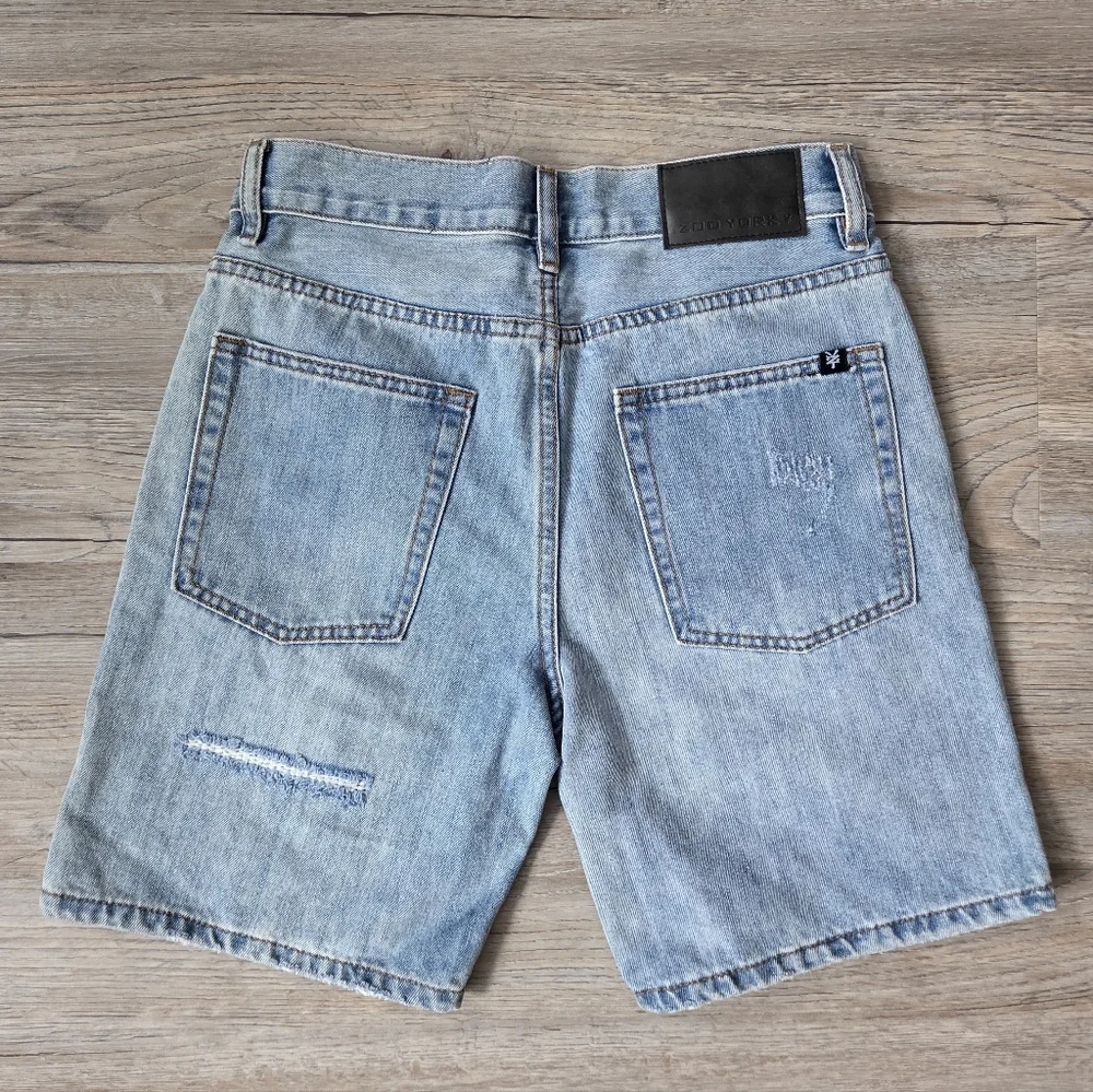 NWT Zoo York West49 Men's Youth Skater Streetwear Distressed Denim Jean Shorts - Picture 4 of 7